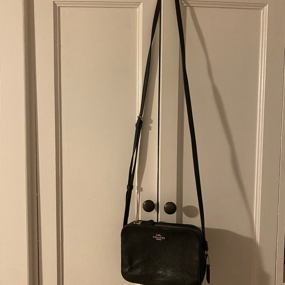 Coach Crossbody Jaime Mini Camera Bag - Black Leather size: 8 x 5.5 x 2.5 - Picture 8 of 12